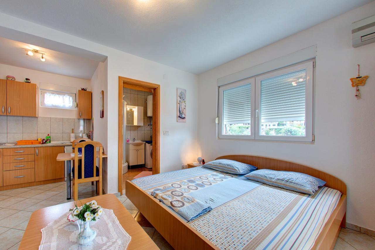 נאום Apartments D&M מראה חיצוני תמונה