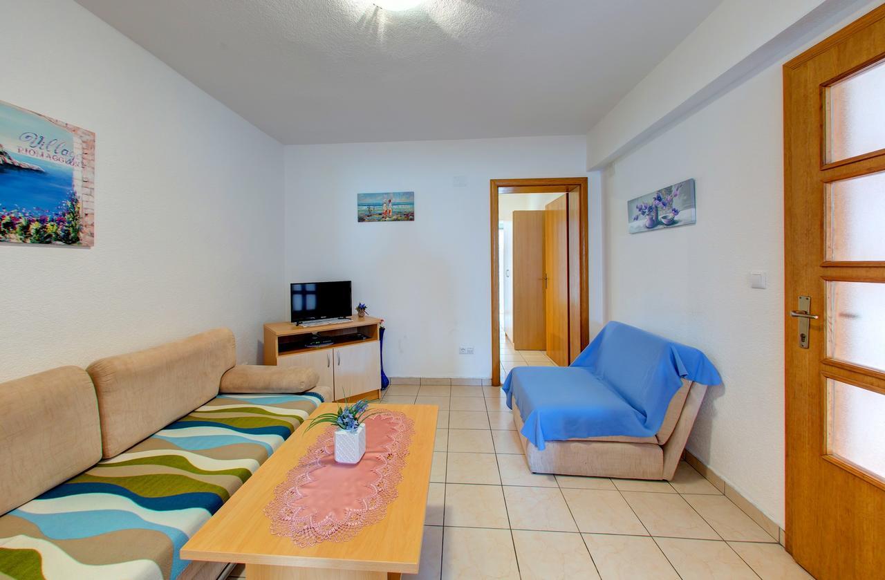 נאום Apartments D&M מראה חיצוני תמונה
