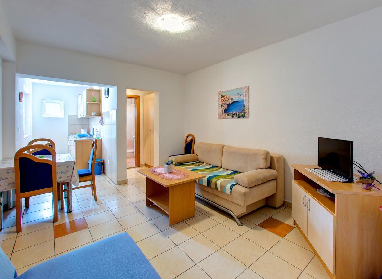 נאום Apartments D&M מראה חיצוני תמונה