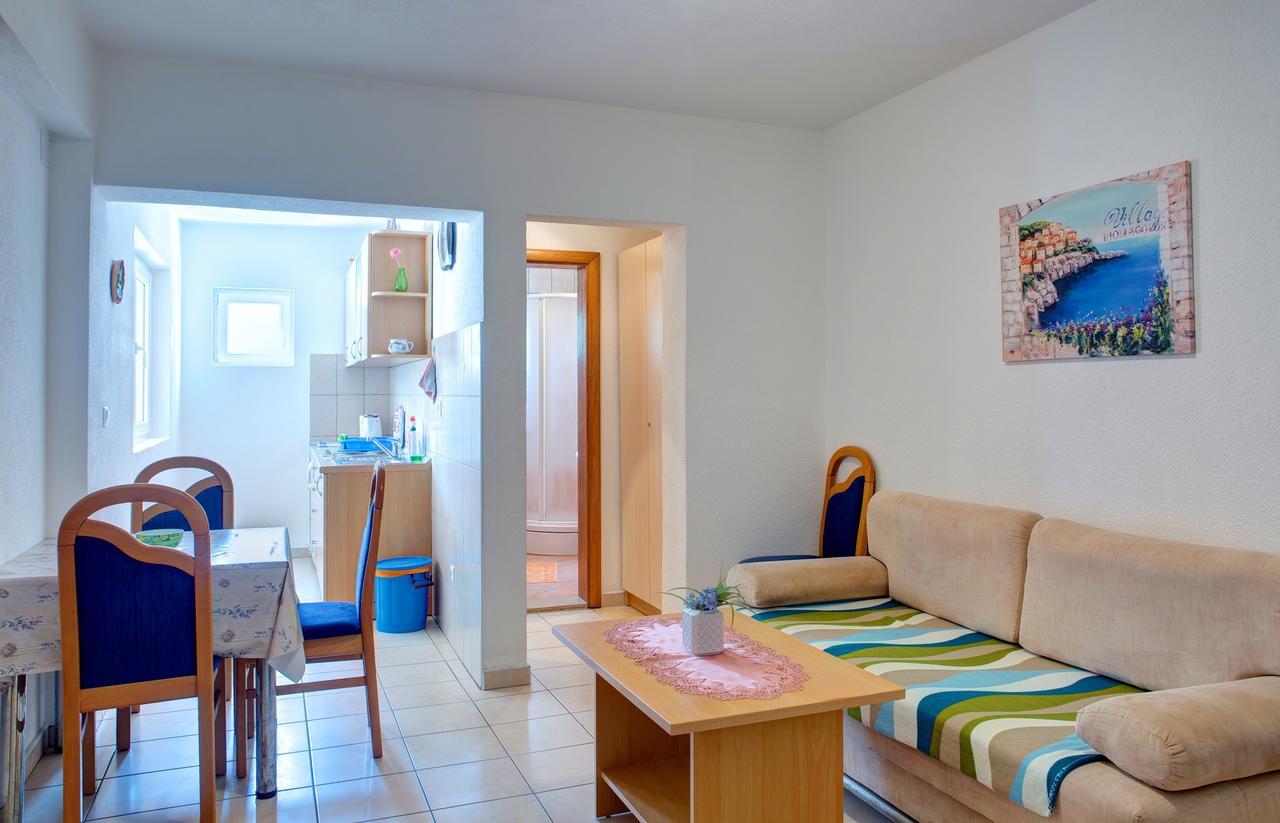 נאום Apartments D&M מראה חיצוני תמונה