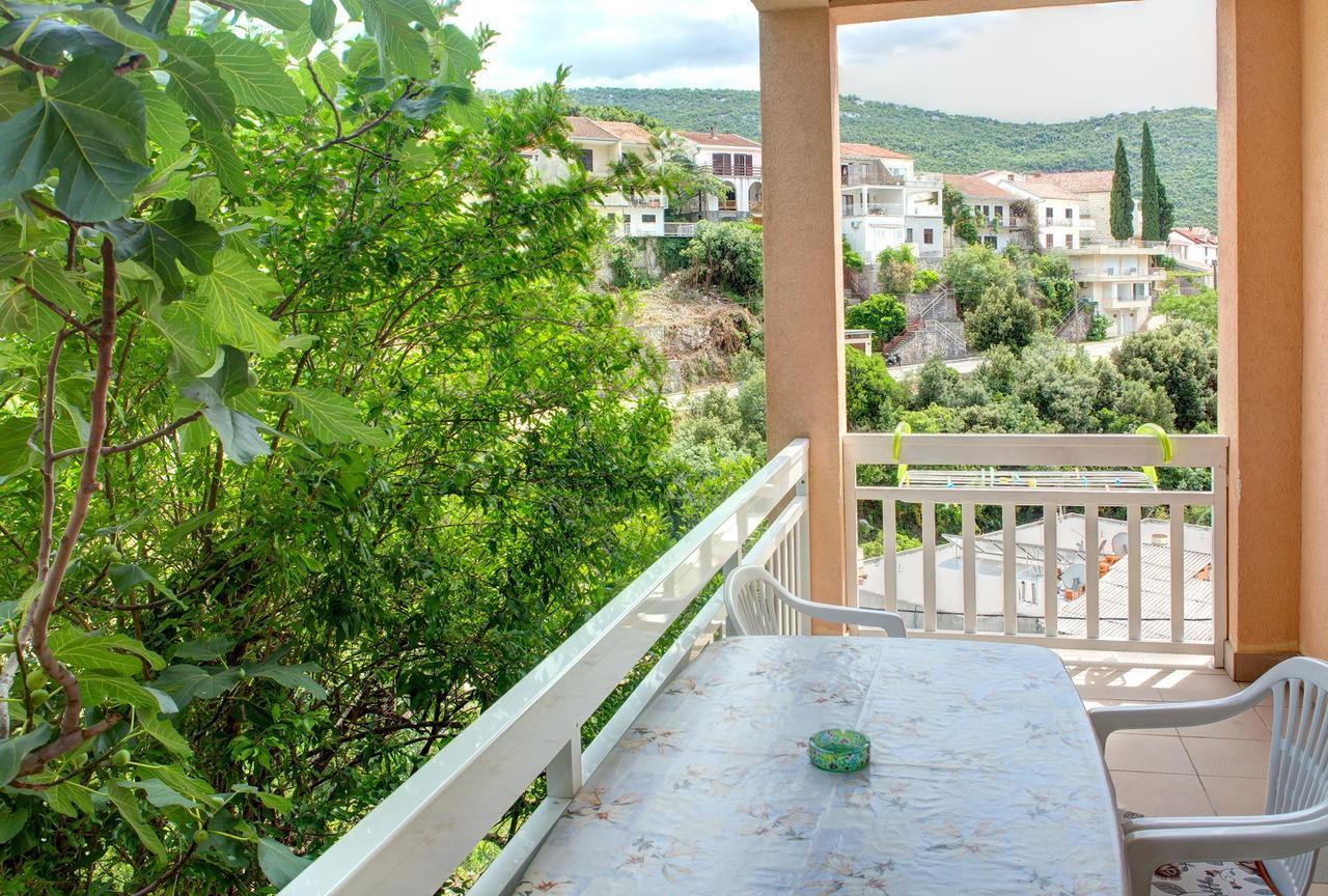 נאום Apartments D&M מראה חיצוני תמונה