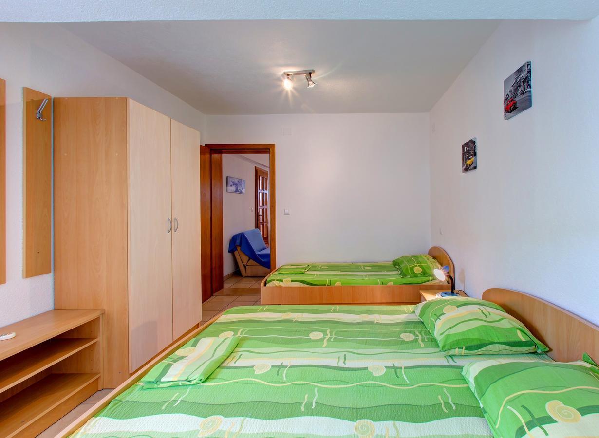 נאום Apartments D&M מראה חיצוני תמונה