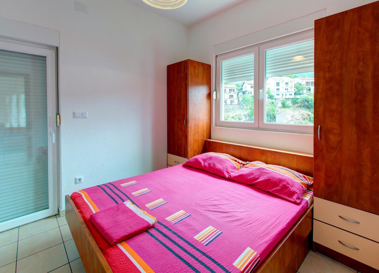 נאום Apartments D&M מראה חיצוני תמונה