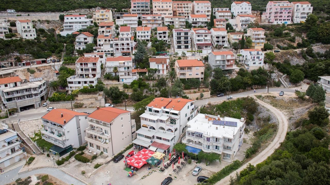 נאום Apartments D&M מראה חיצוני תמונה